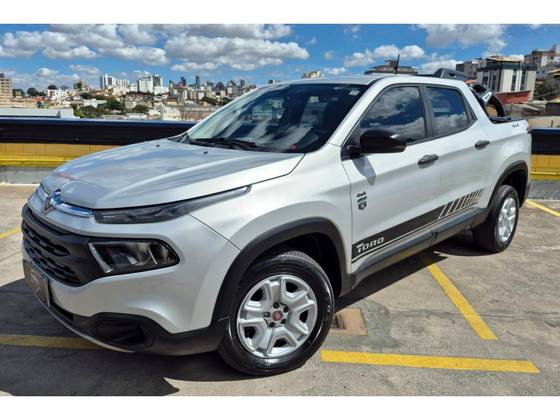 FIAT TORO 2.0 16V TURBO DIESEL FREEDOM 4WD MANUAL